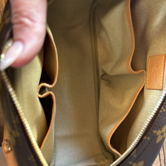 Louis Vuitton 2005 Deauville (Bowler bag) Monogram- Pristine! - Picture 5 of 11